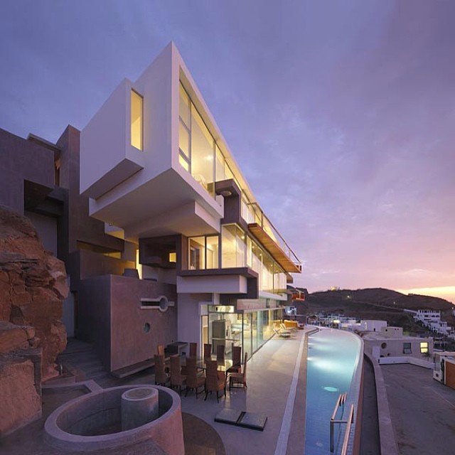 the luxurious veronica beach house peru the team of longhi architects has designed the luxurious ver